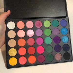 35B MORPHE Eyeshadow Palette